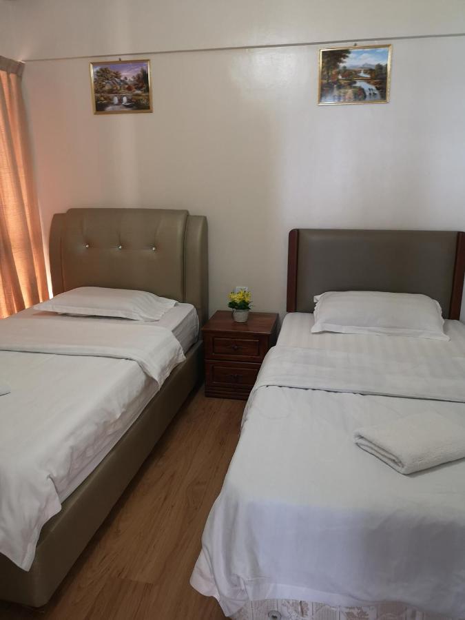 Marina Court Kk City Homestay 코타키나발루 외부 사진