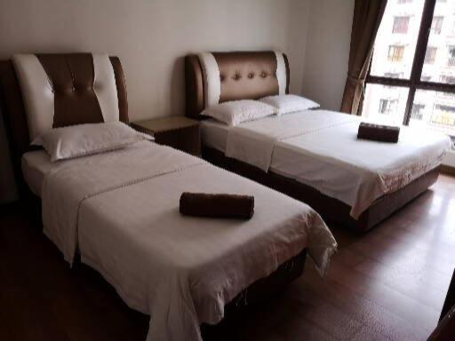 Marina Court Kk City Homestay 코타키나발루 외부 사진