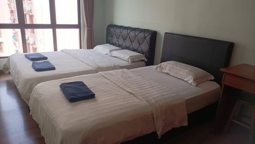 Marina Court Kk City Homestay 코타키나발루 외부 사진